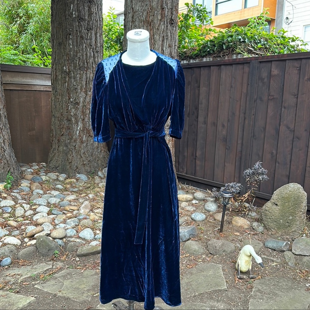 Love Binetti Holly Dress in Navy